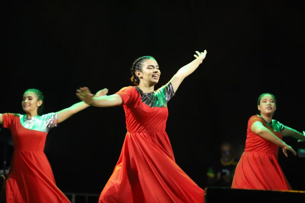 Dança FEACAM